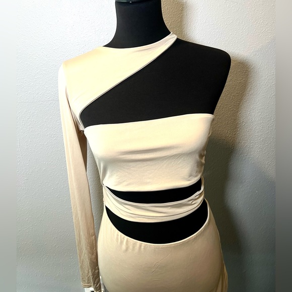 PrettyLittleThings Stone Slinky One Shoulder Cut Out Mini Dress Size 8 NWOT - Picture 3 of 4